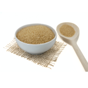 zahar brut in bol si lingura de lemn